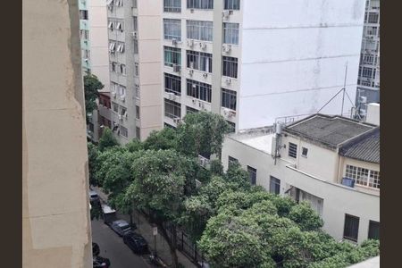 Apartamento à venda com 90m², 2 quartos e sem vaga