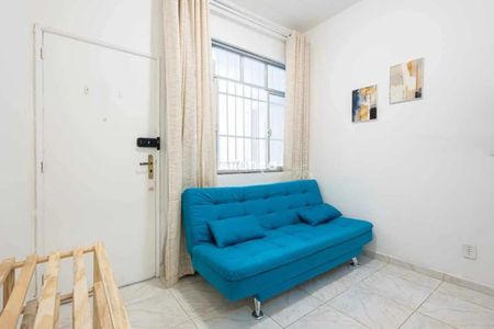 Apartamento à venda com 35m², 1 quarto e sem vaga