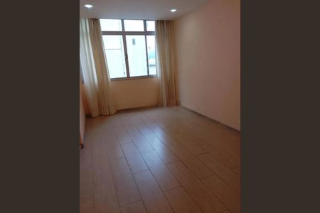 Apartamento à venda com 72m², 2 quartos e sem vaga
