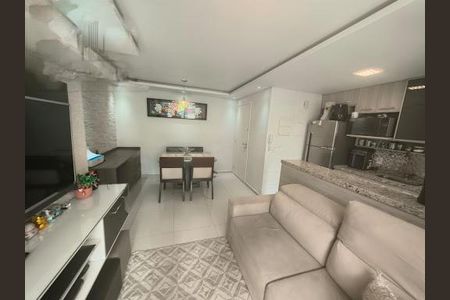 Apartamento à venda com 2 quartos, 57m² em Jardim Celeste, São Paulo