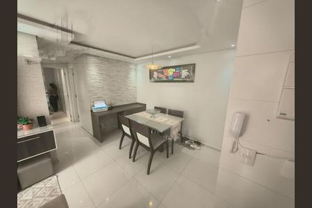 Apartamento à venda com 2 quartos, 57m² em Jardim Celeste, São Paulo