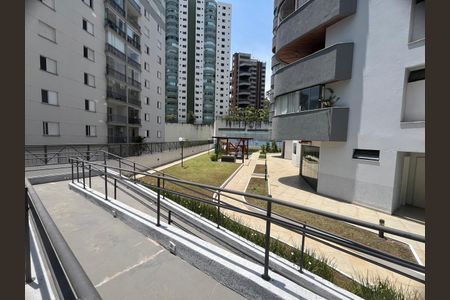 Apartamento para alugar com 117m², 4 quartos e 2 vagas