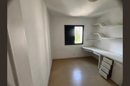 Apartamento para alugar com 117m², 4 quartos e 2 vagas