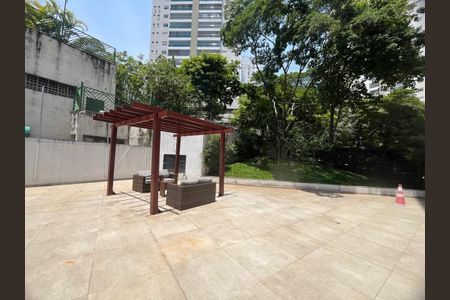 Apartamento para alugar com 117m², 4 quartos e 2 vagas