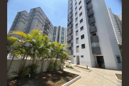 Apartamento para alugar com 117m², 4 quartos e 2 vagas