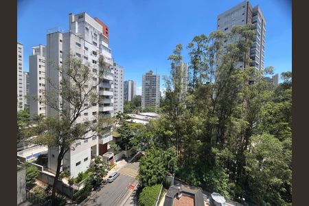 Apartamento para alugar com 117m², 4 quartos e 2 vagas