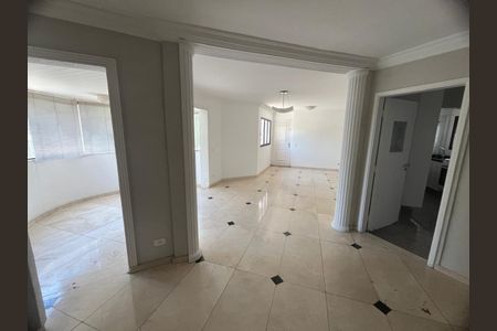 Apartamento para alugar com 117m², 4 quartos e 2 vagas