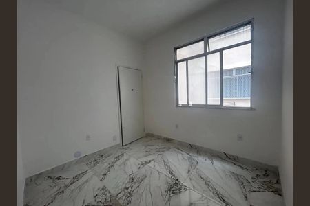 Apartamento à venda com 34m², 1 quarto e sem vaga