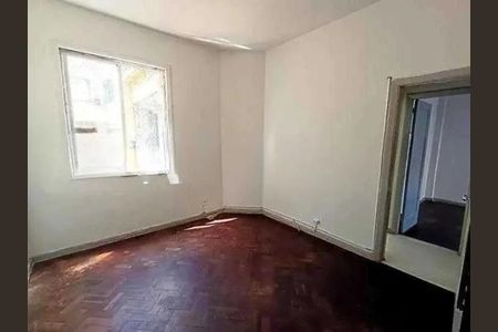 Apartamento à venda com 75m², 3 quartos e sem vaga