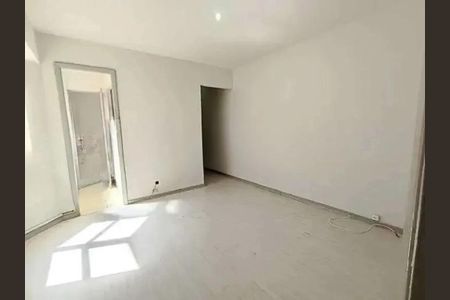 Apartamento à venda com 75m², 3 quartos e sem vaga