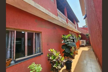 Casa à venda com 375m², 3 quartos e 6 vagas