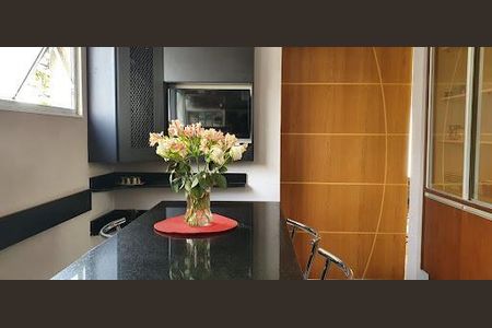 Apartamento à venda com 200m², 3 quartos e 3 vagas