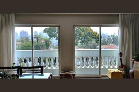 Apartamento à venda com 200m², 3 quartos e 3 vagas