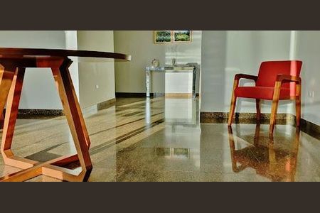 Apartamento à venda com 200m², 3 quartos e 3 vagas