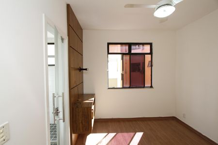 Apartamento à venda com 81m², 3 quartos e 1 vagaQuarto 2 - Suíte