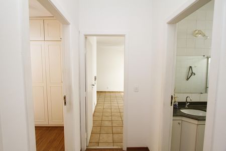 Apartamento à venda com 81m², 3 quartos e 1 vagaCorredor