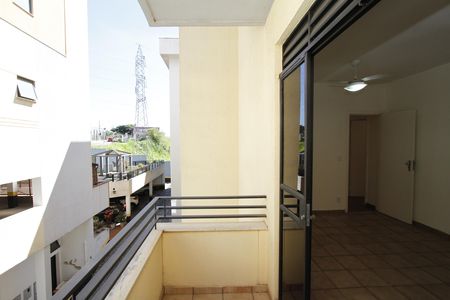 Apartamento à venda com 81m², 3 quartos e 1 vagaVaranda