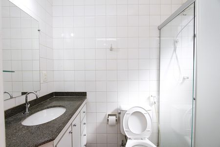 Apartamento à venda com 81m², 3 quartos e 1 vagaBanheiro da Suíte