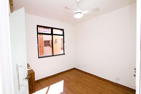 Apartamento à venda com 81m², 3 quartos e 1 vagaQuarto 2 - Suíte