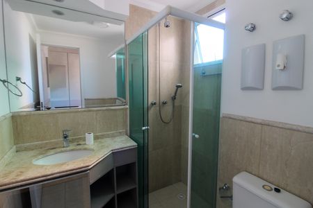 Apartamento à venda com 175m², 4 quartos e 3 vagasBanheiro do Quarto 3
