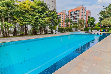 Apartamento à venda com 175m², 4 quartos e 3 vagasÁrea comum - Piscina