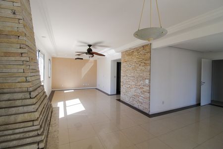 Apartamento à venda com 175m², 4 quartos e 3 vagasSala