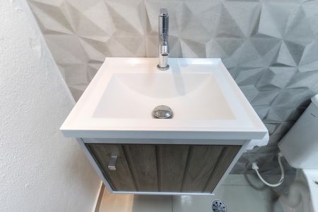 Apartamento para alugar com 59m², 2 quartos e 1 vaga Apartamento para alugar com 59m², 2 quartos e 1 vagaBanheiro