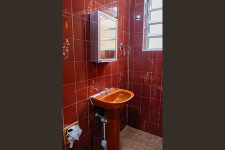Casa para alugar com 130m², 4 quartos e 2 vagas Casa para alugar com 130m², 4 quartos e 2 vagasBanheiro 2