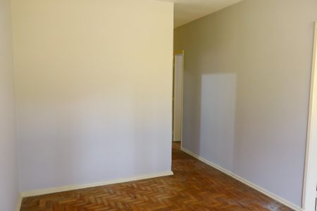 Casa para alugar com 130m², 4 quartos e 2 vagas Casa para alugar com 130m², 4 quartos e 2 vagassala
