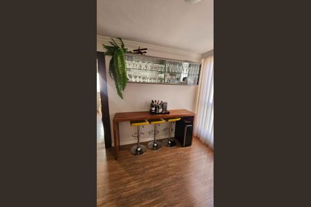 Apartamento à venda com 95m², 4 quartos e 1 vagaSala