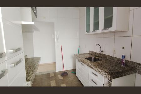 Apartamento para alugar com 55m², 2 quartos e 1 vaga Apartamento para alugar com 55m², 2 quartos e 1 vagaCozinha