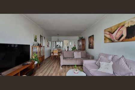 Apartamento à venda com 130m², 3 quartos e 1 vaga