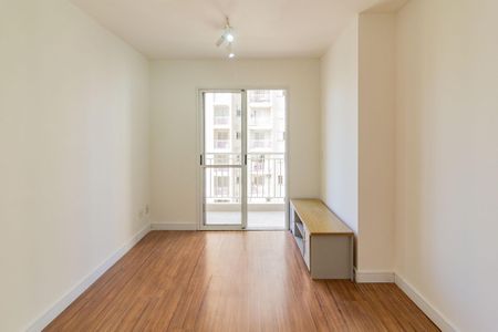 Sala de apartamento para alugar com 2 quartos, 64m² em Usina Piratininga, São Paulo