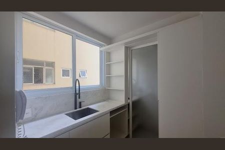 Apartamento à venda com 105m², 2 quartos e sem vaga