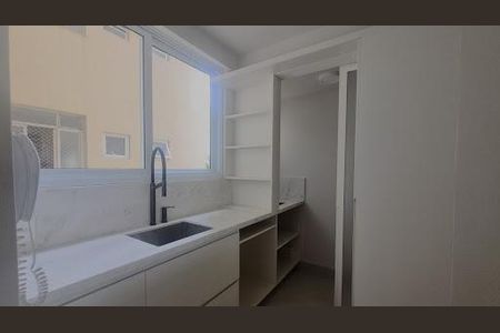 Apartamento à venda com 105m², 2 quartos e sem vaga