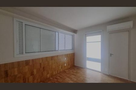 Apartamento à venda com 105m², 2 quartos e sem vaga