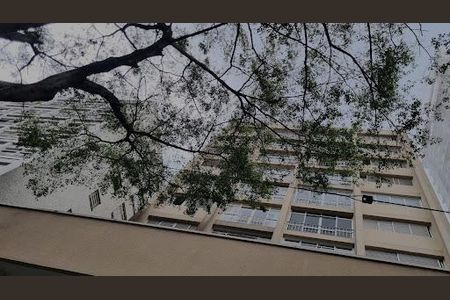 Apartamento à venda com 105m², 2 quartos e sem vaga