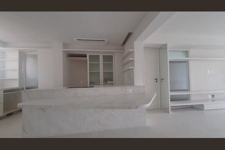 Apartamento à venda com 105m², 2 quartos e sem vaga