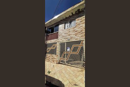 Casa para alugar com 35m², 1 quarto e sem vaga Casa para alugar com 35m², 1 quarto e sem vagaFachada