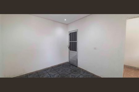 Casa para alugar com 35m², 1 quarto e sem vaga Casa para alugar com 35m², 1 quarto e sem vagaSala/Quarto