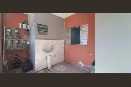 Casa para alugar com 35m², 1 quarto e sem vaga Casa para alugar com 35m², 1 quarto e sem vagaÁrea de Serviço