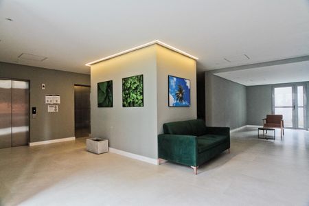 Apartamento para alugar com 32m², 1 quarto e sem vaga Apartamento para alugar com 32m², 1 quarto e sem vagaHall