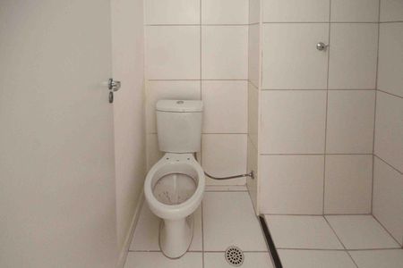 Apartamento à venda com 11m², 2 quartos e sem vaga Apartamento à venda com 11m², 2 quartos e sem vagaBanheiro