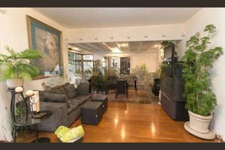 Apartamento à venda com 180m², 3 quartos e 1 vaga