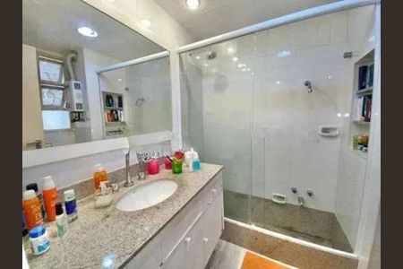 Apartamento à venda com 180m², 3 quartos e 1 vaga