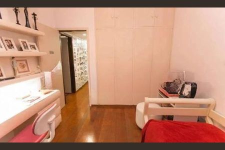Apartamento à venda com 3 quartos, 180m² em Leblon, Rio de Janeiro
