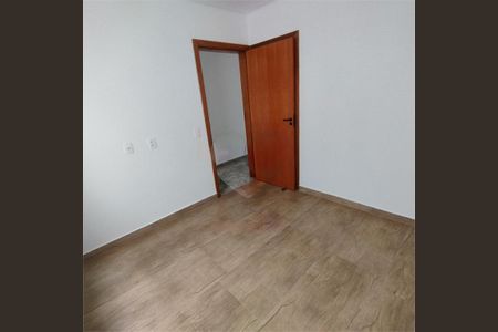 Casa à venda com 3 quartos, 220m² em Vila Esperança, São Paulo