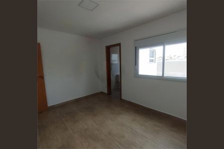 Casa à venda com 3 quartos, 220m² em Vila Esperança, São Paulo