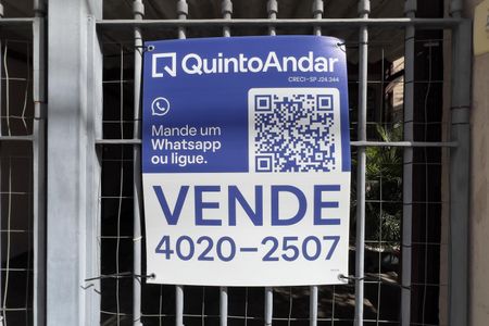 Casa à venda com 250m², 2 quartos e 2 vagas Casa à venda com 250m², 2 quartos e 2 vagasVDLZ-38