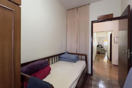 Casa à venda com 250m², 2 quartos e 2 vagas Casa à venda com 250m², 2 quartos e 2 vagasQuarto 1